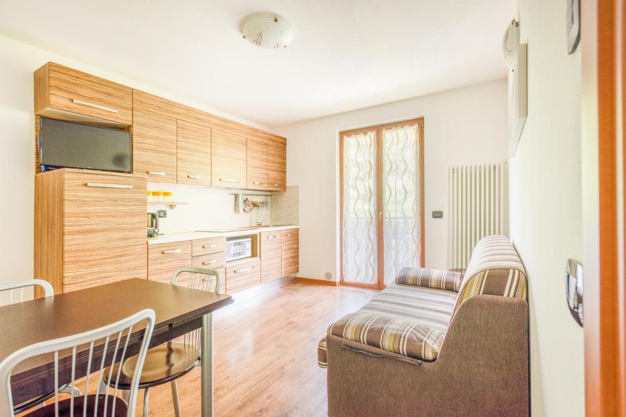 Residence Toli Pieve Di Ledro Bagian luar foto