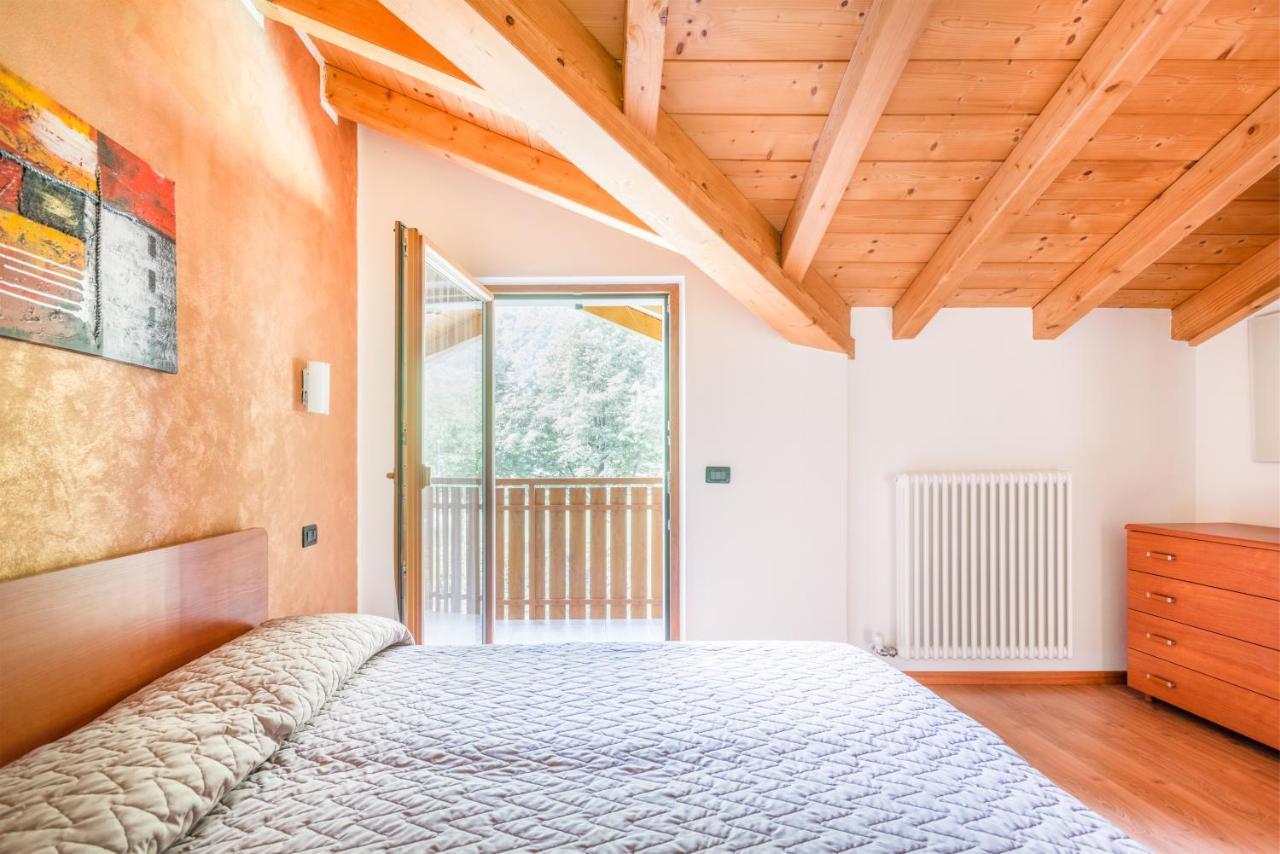 Residence Toli Pieve Di Ledro Bagian luar foto