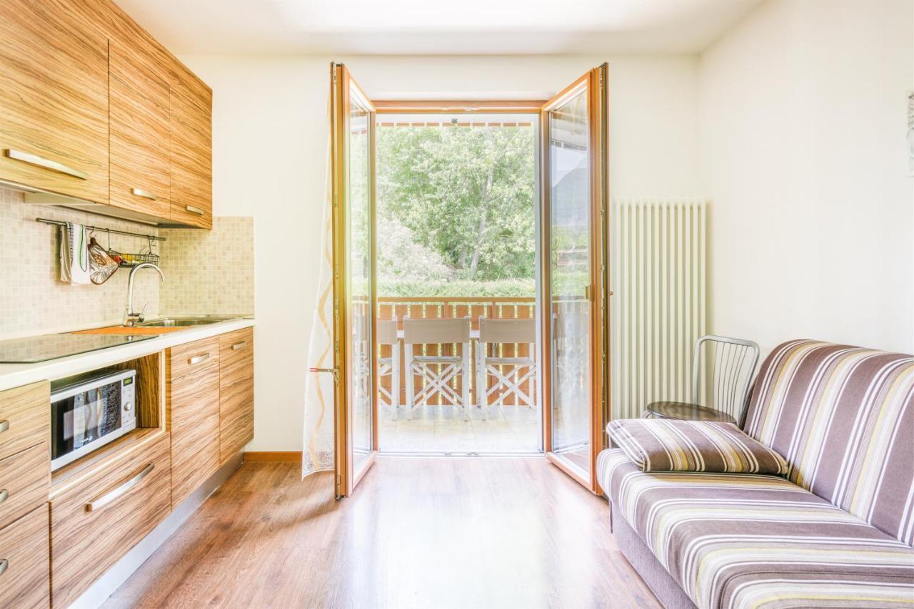 Residence Toli Pieve Di Ledro Bagian luar foto