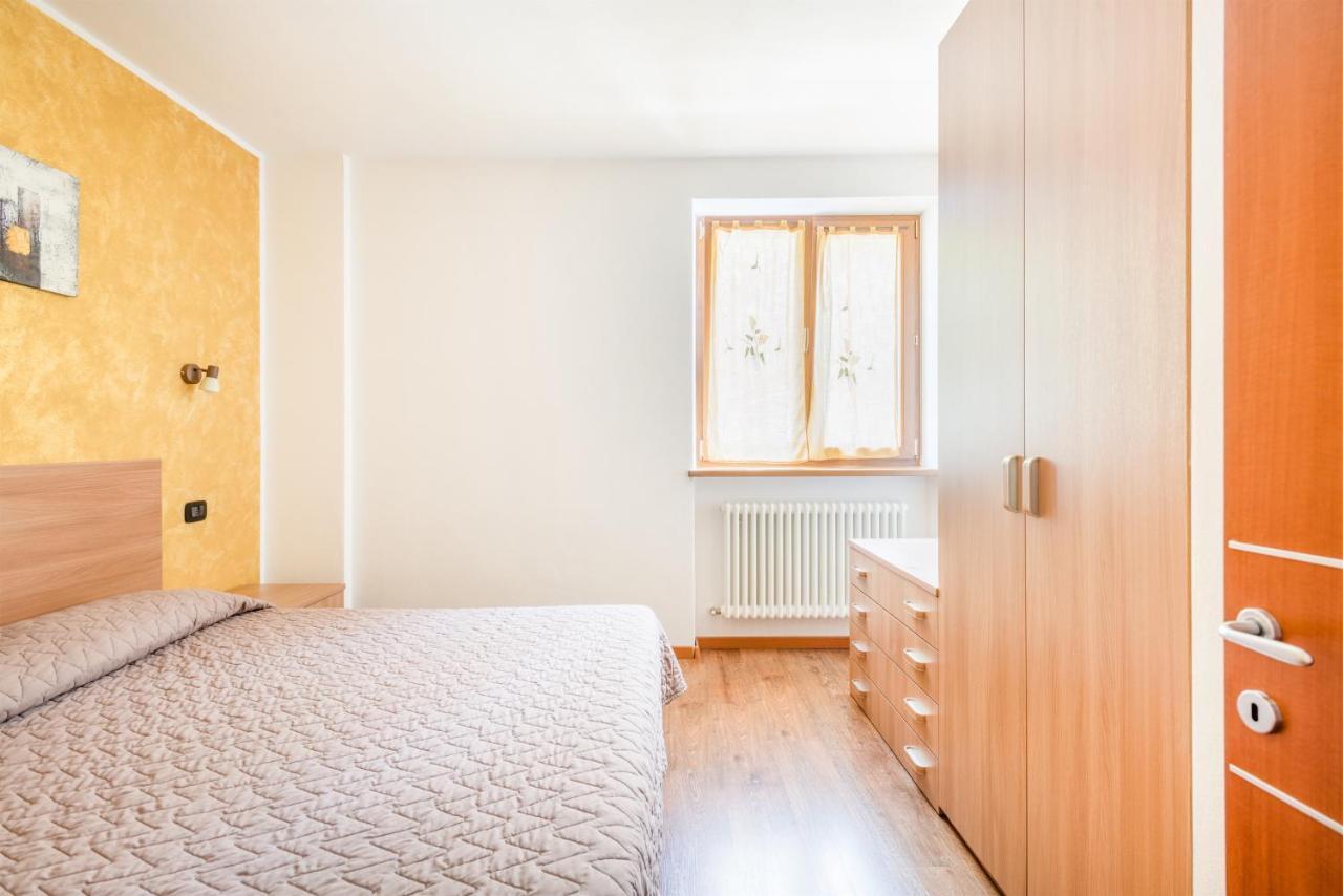 Residence Toli Pieve Di Ledro Bagian luar foto